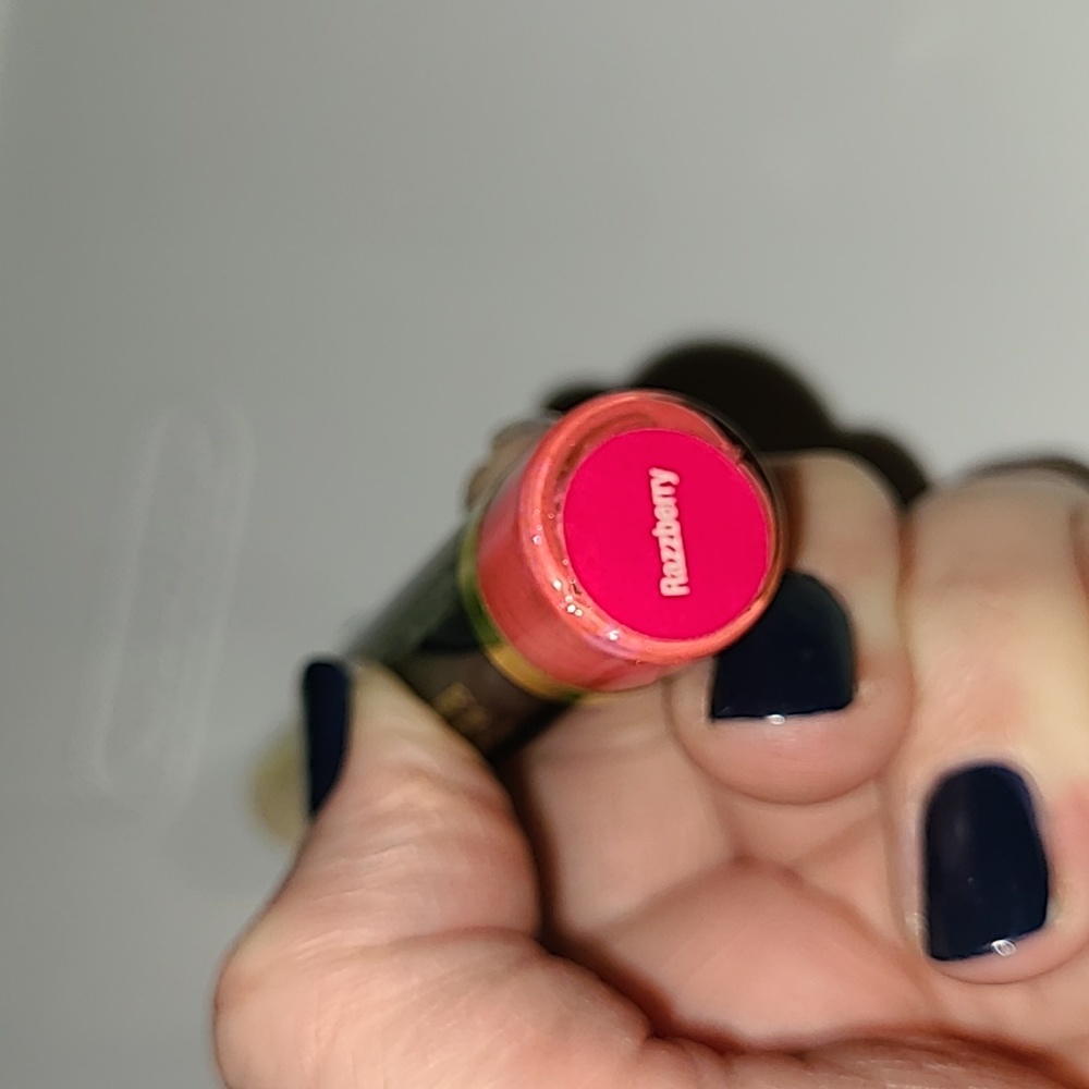 Razzberry Lipsense - Picture 2 of 2